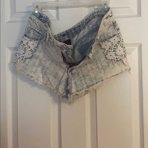 flower lace shorts
